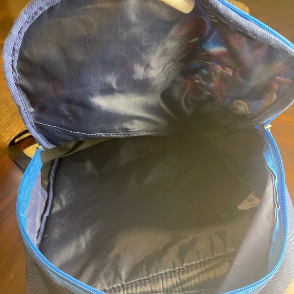 Marvel Avengers Kids Backpack - Red, Blue, Yellow - Picture 9 of 9